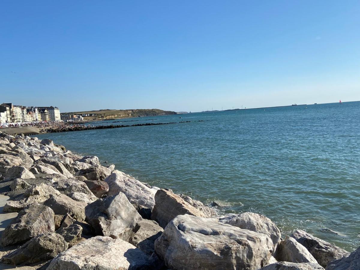 Le Bon Endroit En Bord De Mer, Vue Mer , Parking Et Wifi Wimereux Luaran gambar